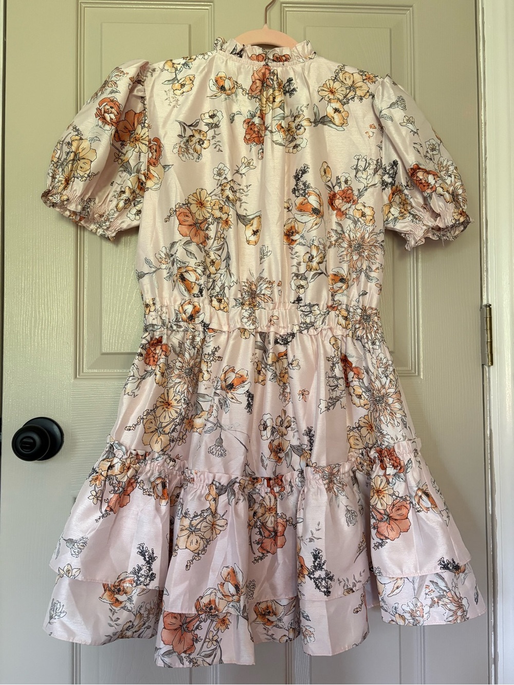 NWT Buddy Love Cream and PINK Floral Tiered Mini Dress - Picture 2 of 4